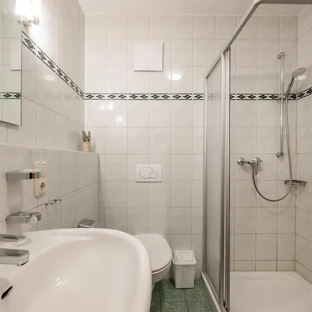 Dueneneck 30 * 泽姆平